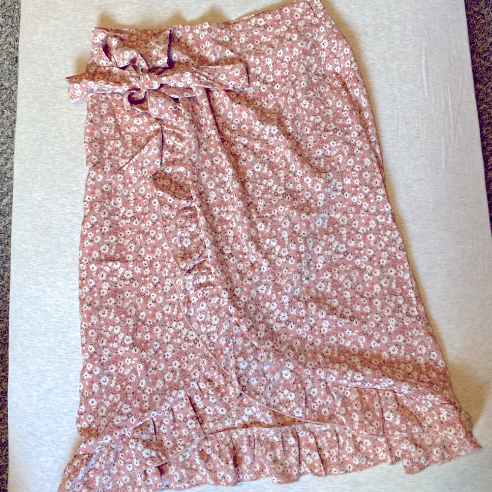 SheIn Women's Boho Ditsy Floral Knot High Waisted Wrap Split Midi Skirt NWOT